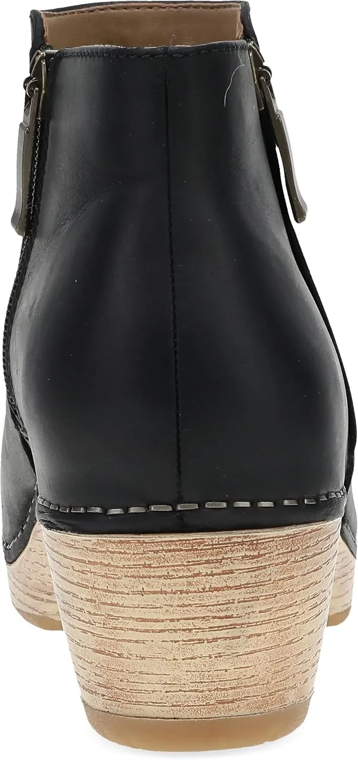 Dansko Lizanne Booties for Women - Linings from Recycled Materials and Leather for Breathability- Lightweight Rubber Outsole for Long-Lasting Wear