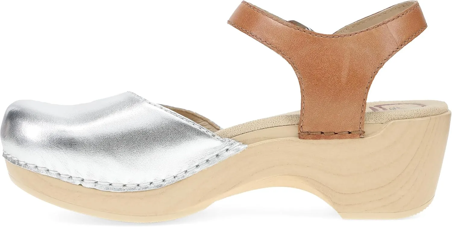 Dansko Sam Stylish Closed-Toe Sandal for Women - Lightweight with Added Arch Support - Durable PU Outsole for Long-Lasting Wear and Comfort