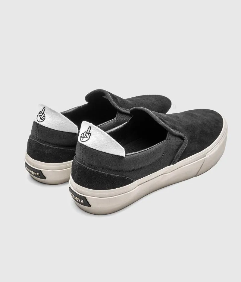 Straye Footwear Ventura Skate Shoes Slip-on Black/Bone Suede