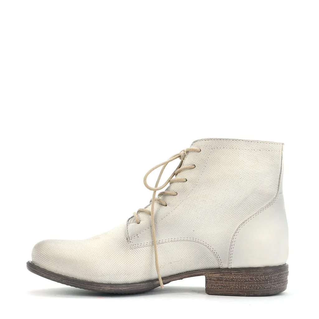 WITTY LEATHER ANKLE BOOTS